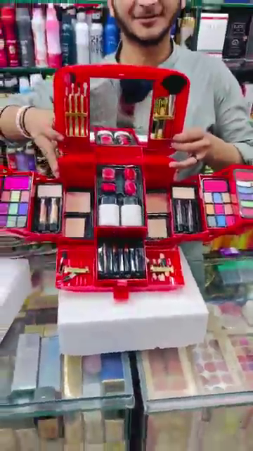 Oragnal Makeup Kits