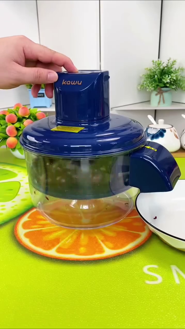 Kawu Electric Grape Peeling Machine, Portable Automatic Garlic Peeler Machine with 5 Blades, USB Rechargeable, Fruit Machine Remover Tool for Small Fruits, Effortless Peeling for Home Kitchen