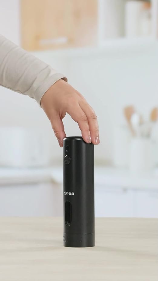 CÜRAA Electric Pepper Grinder with Adjustable Coarseness for Precision Seasoning