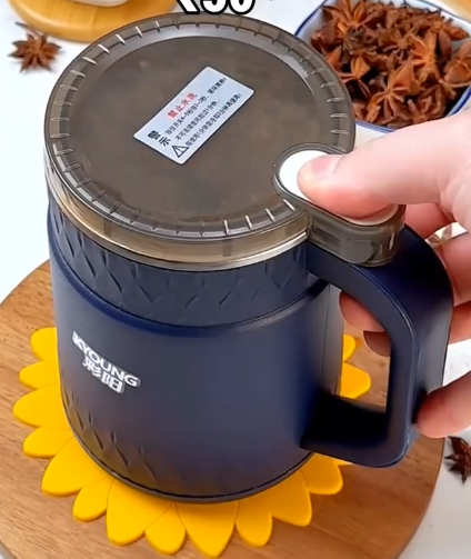 Electric Coffee Grinder, Stainless Steel Coffee Grinder 200w Mixer Grinder for Coffee, Spices, Herbs, Masala &amp;amp; Beans Multifunctional Grinding Machine with Steel Blade (Multicolor-1pcs) ₹703